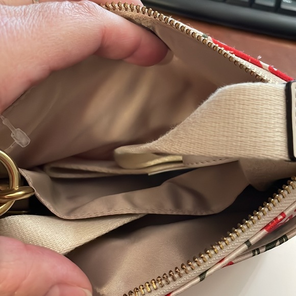 NWT coach poppy swing pack - Picture 5 of 6